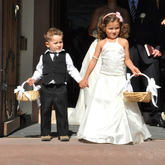 Blumenkinder für die Hochzeit